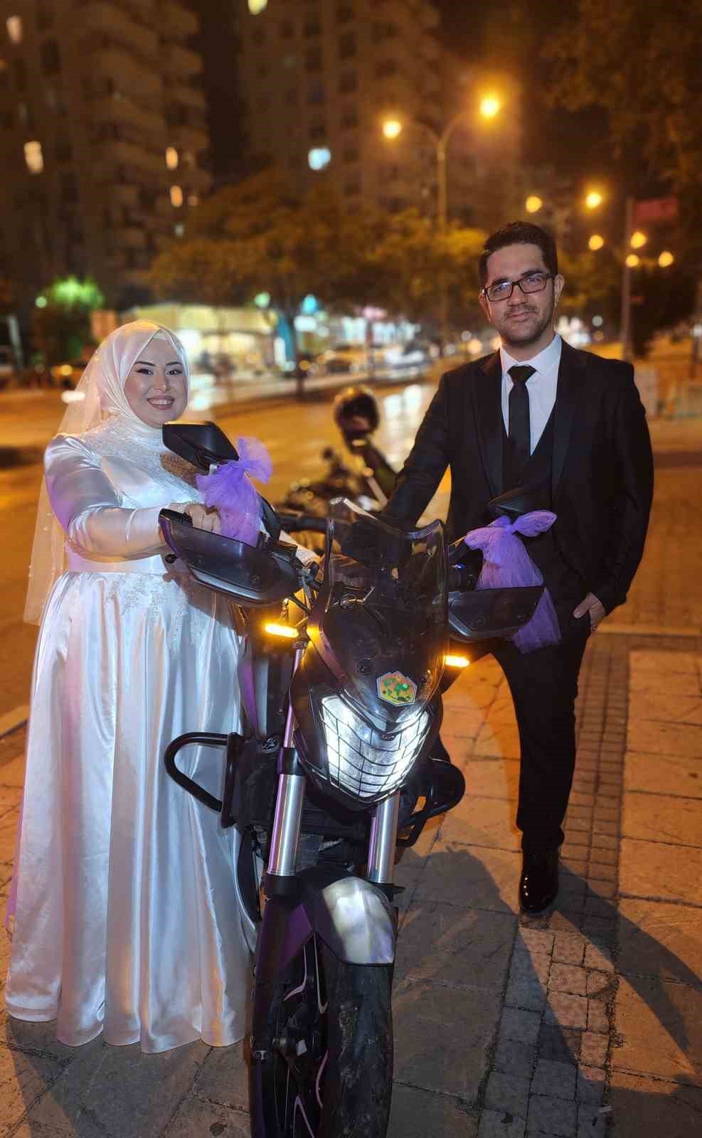 Adana’da çadırlı motosikletli düğün