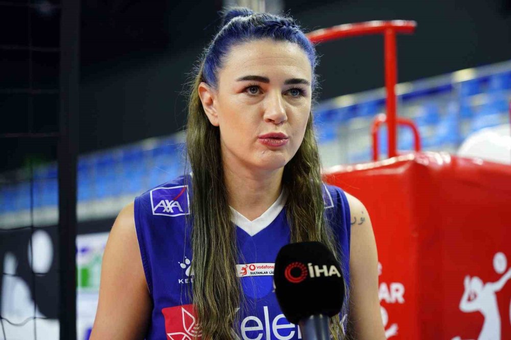 Bahçelievler Belediye Voleybol Takımı kaptanı Meryem Boz: Sahaya hem Bahçelievler’i hem de Türk kadınını temsilen çıkıyoruz