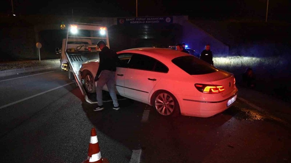 Alkollü sürücü kaza yaptı: Ehliyetine el konuldu ve para cezası kesildi