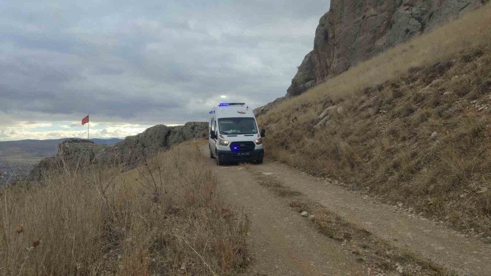 Van’da inanılmaz iş kazası: 1 ölü, 1 yaralı