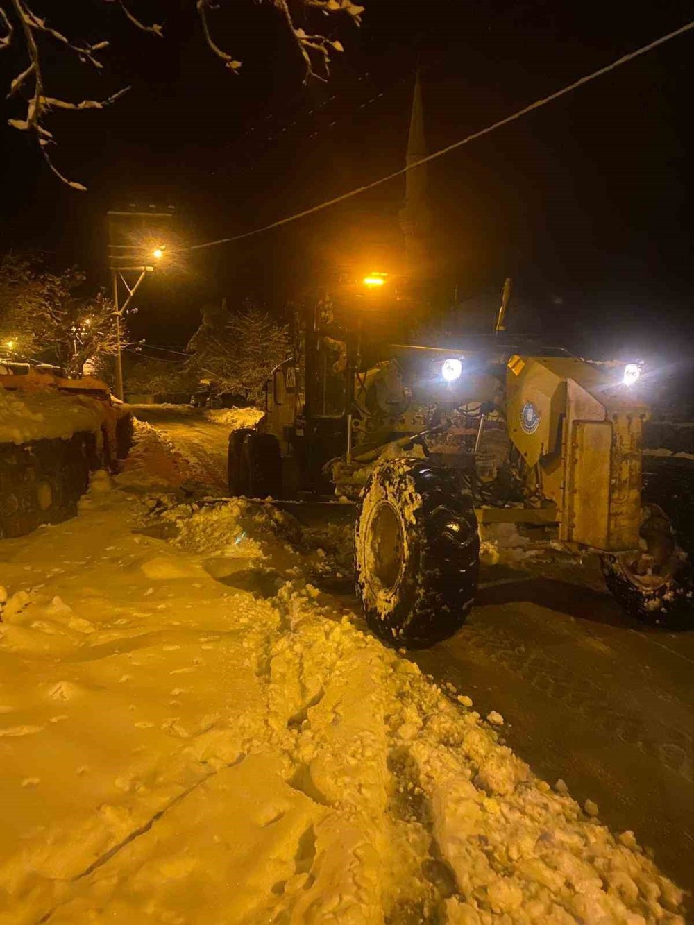 Bursa'da 169 mahalle yolu ulaşıma açıldı