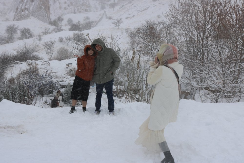 Kapadokya'da "beyaz" şölen