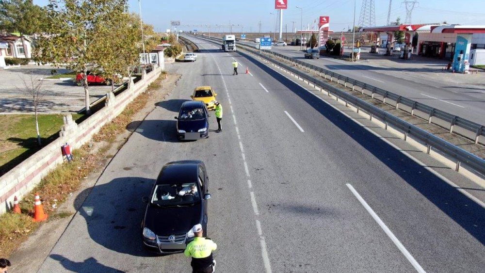 Kırklareli’nde 22 araç trafikten men edildi