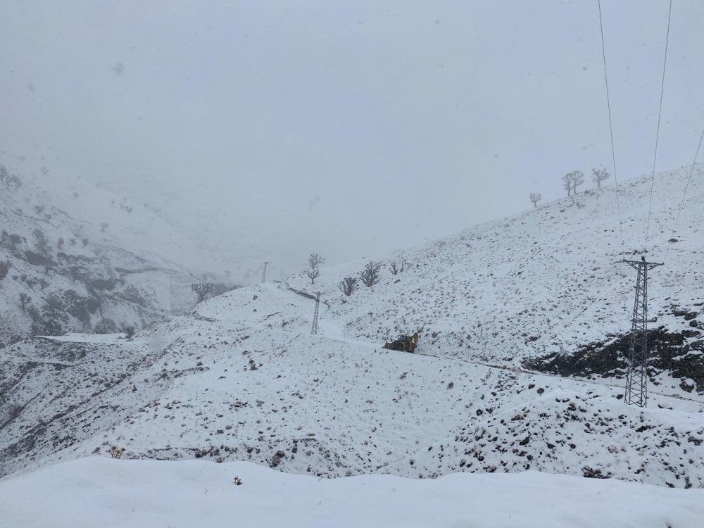 Batman'da 28 yol ulaşıma kapandı