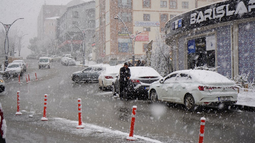 Şırnak beyaza büründü