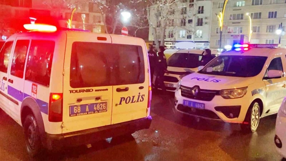 Aksaray polisini alarm geçirdiler: 4 kişi gözaltına alındı