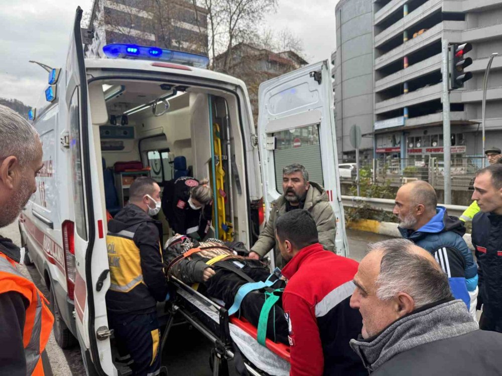 Zonguldak'ta TIR’ın çarptığı yaşlı adam yaralandı