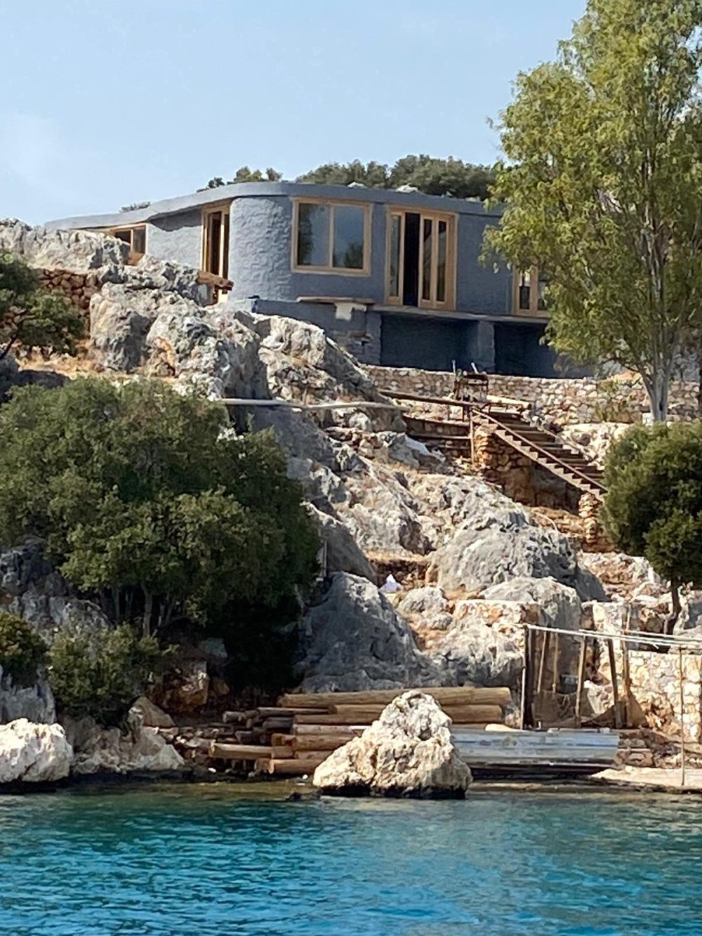 İngiliz’in Antalya’ya yaptığı kaçak villa hakkında karar