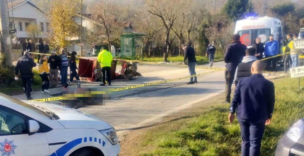 Sakarya’da feci kaza! Baba hayatını kaybetti, oğlu yaralandı