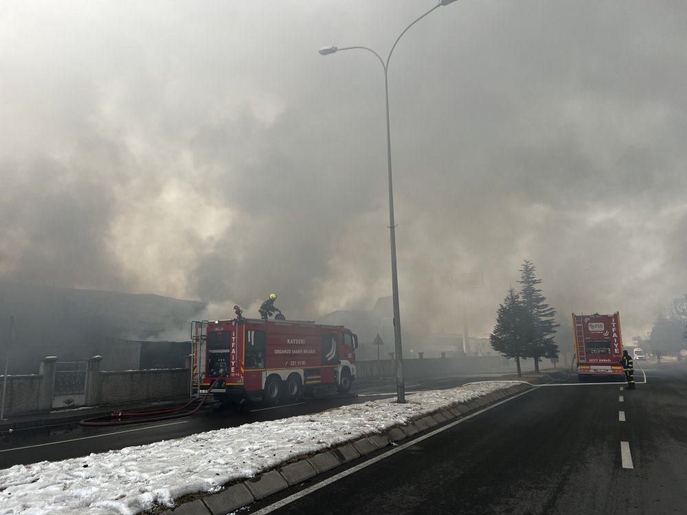 Kayseri'de yangın: 2 işçi hayatını kaybetti