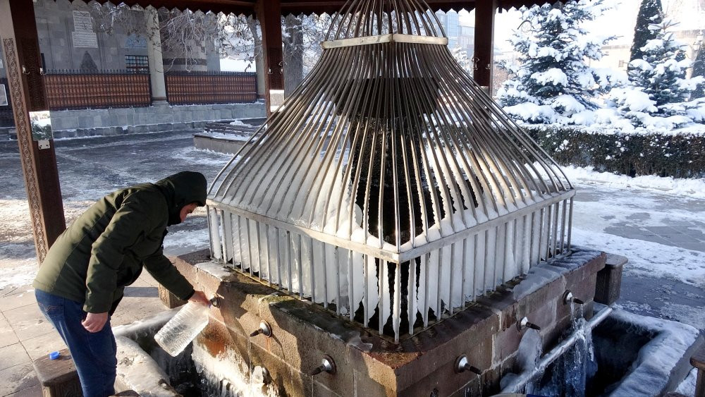 Türkiye'nin en soğuk yeri Tekman'ın Hacıömer Mahallesi; eksi 25,1