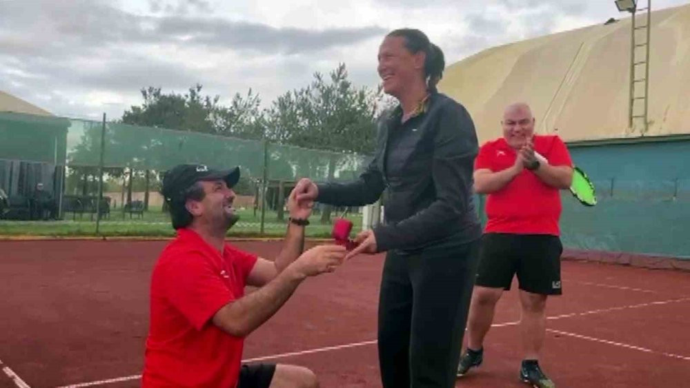 Şaşartan evlilik teklifi: Herkes sakatlandı sandı ama onun planı başkaydı