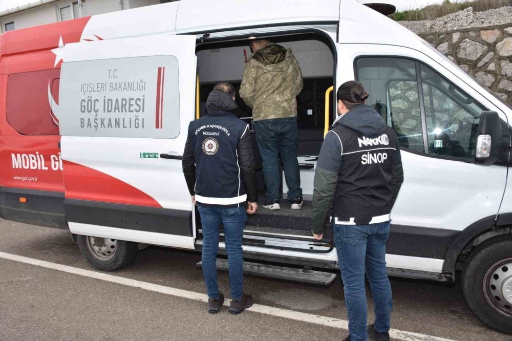 Sinop’ta düzensiz göçmen uygulaması yapıldı