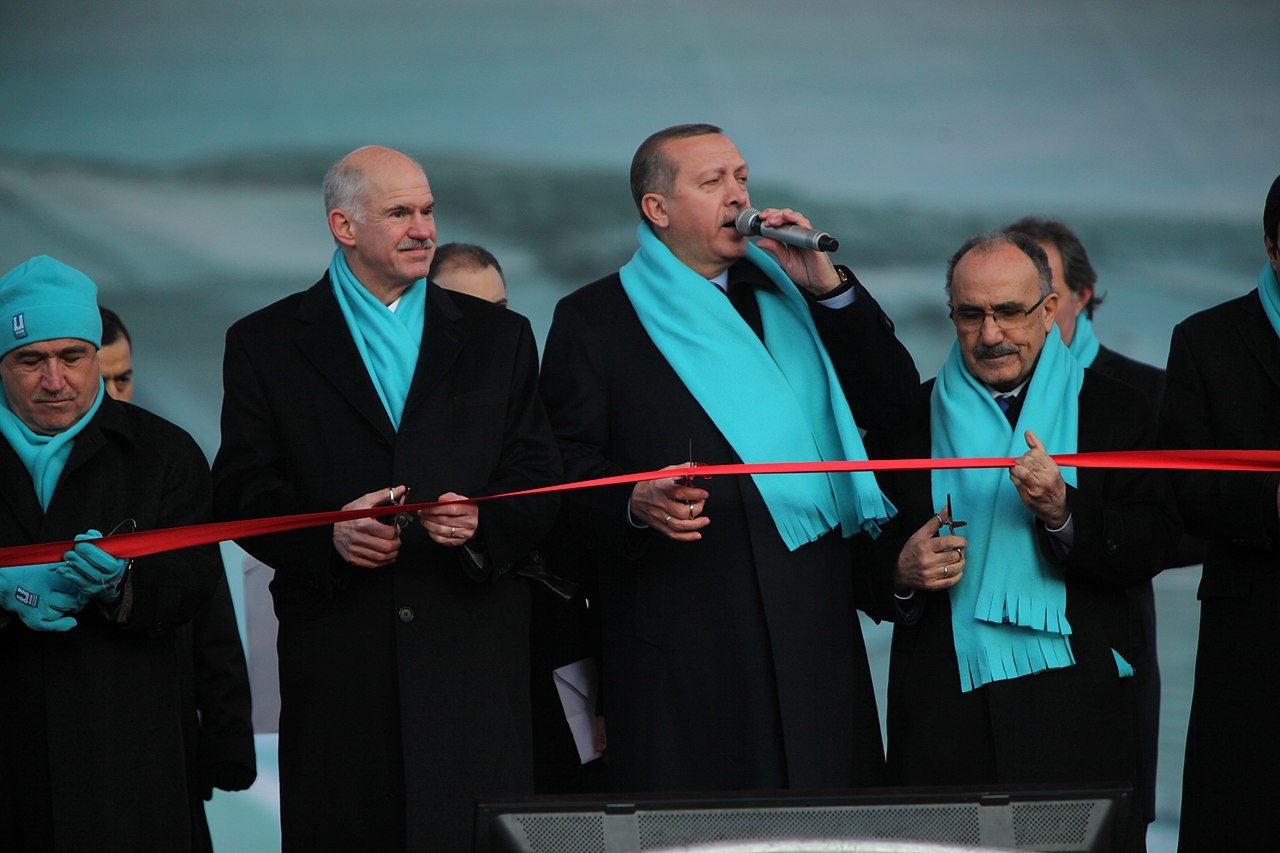 recep-tayyip-erdogan-and-george-papandreou-erzurum-january-2011-11.jpg