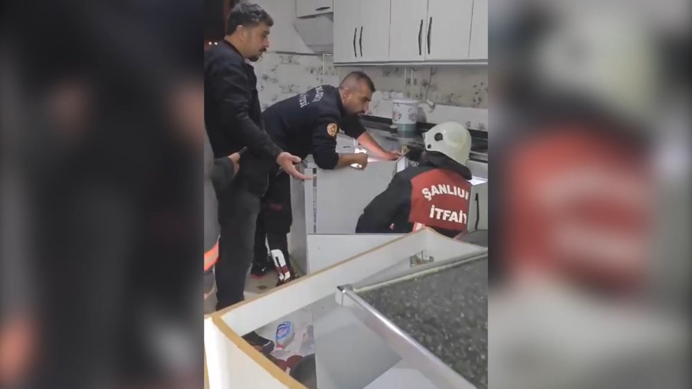 Viranşehir'de evde gaz sıkışması nedeniyle patlama:1 yaralı