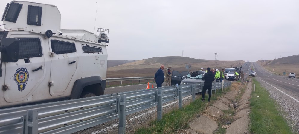 Diyarbakır’da görünmez kaza: TIR’dan fırlayan lastik, otomobildeki yolcuyu öldürdü