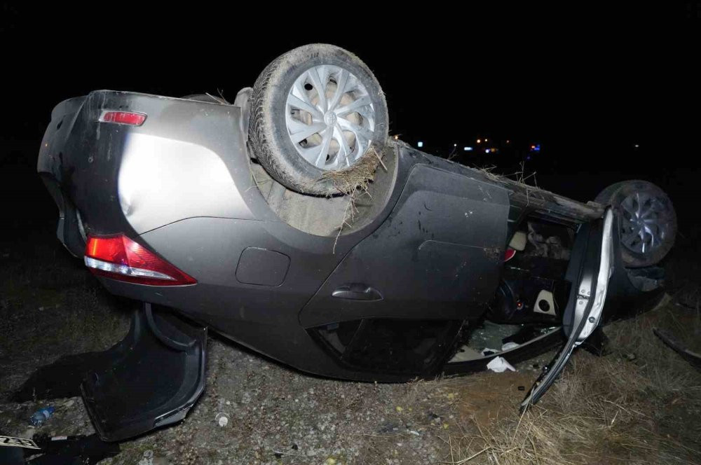 Takla atan aracın sürücü kayboldu