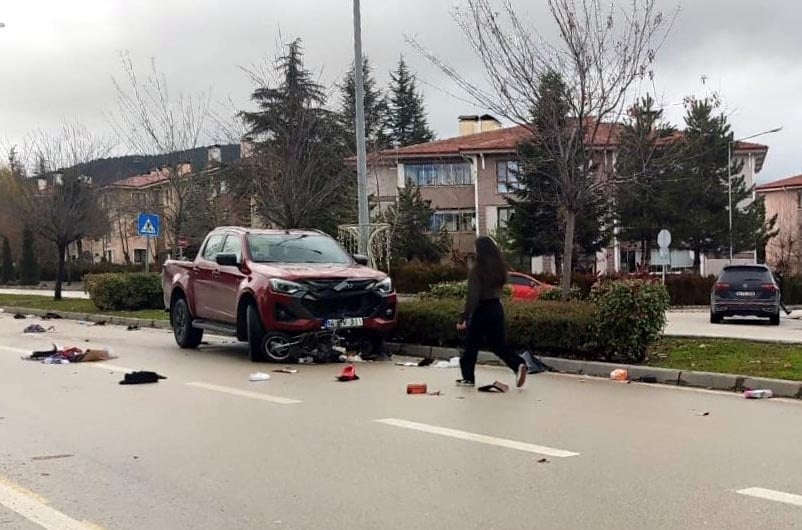 Elektrikli bisiklet sürücü kadın hayatını kaybetti