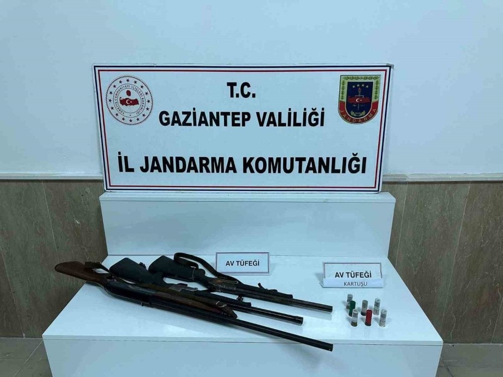 Gaziantep’te ruhsatsız silahlar ele geçirildi! 11 Aralık 202