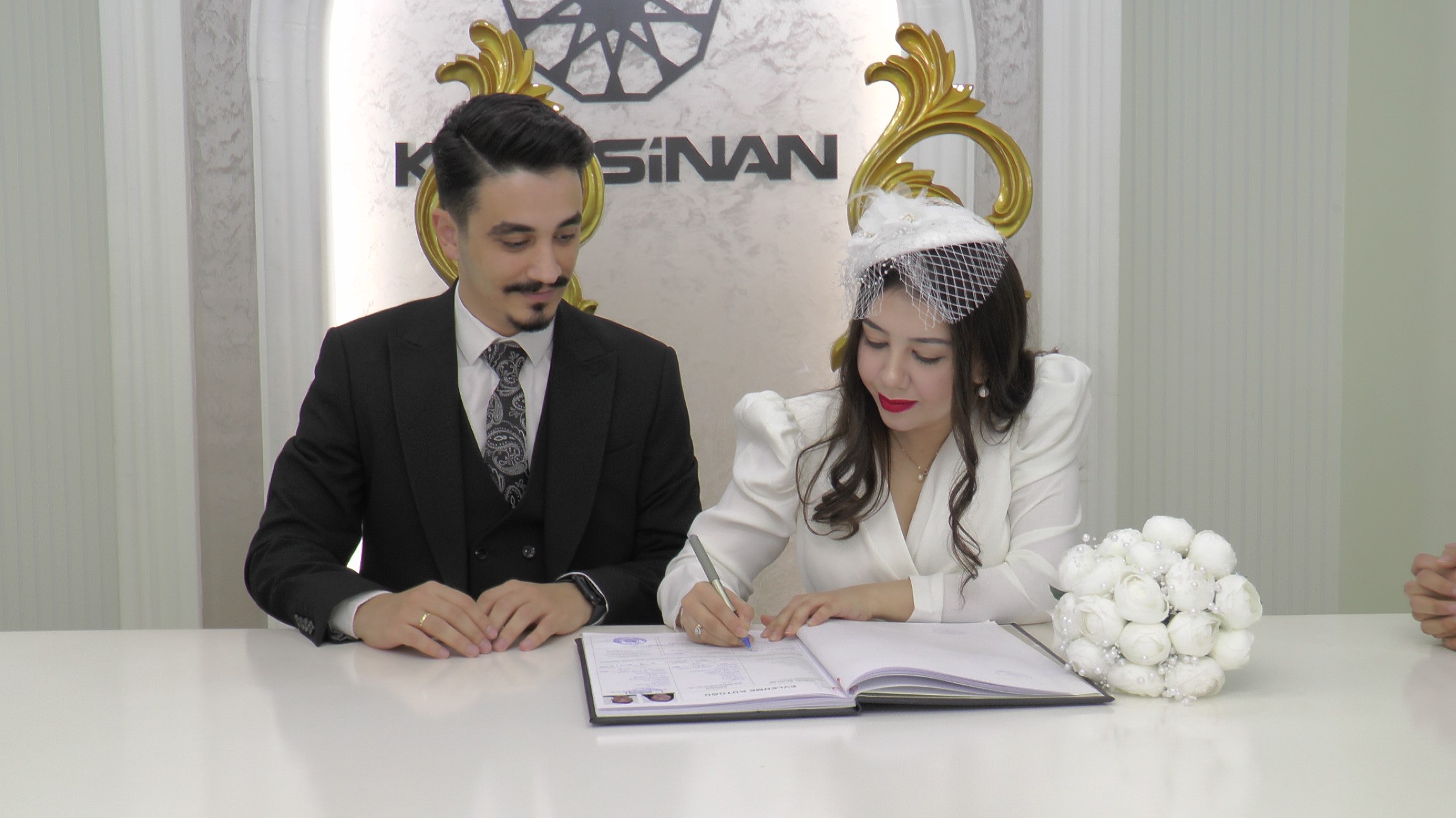 nikah-salonlarinda-12-12-2024-yogunlugu-yenicag-4.jpg