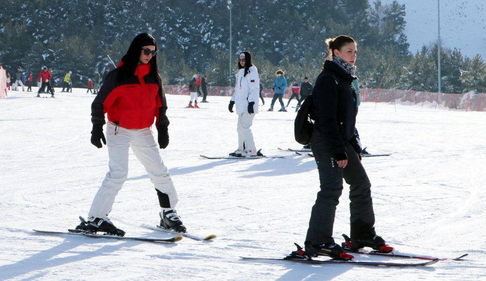 Üniversite öğrencilere 2 bin 500 metrede uygulamalı eğitim