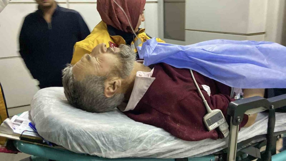 Aksaray’da araca tüfekli saldırı! 1 ağır yaralı