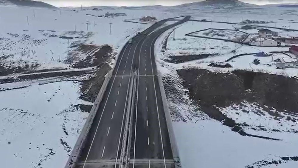 Ardahan’da Kura Viyadüğü trafiğe açıldı: 276 metre uzunluğunda