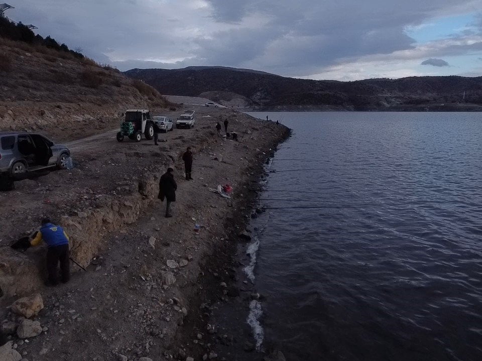 Çekerek’te olta balıkçılığına yoğun ilgi