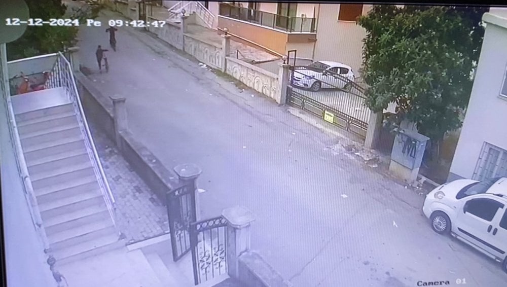 Kardeşinin bisikletiçalınınca, 13 yaşındaki çocuk dedektif kesildi