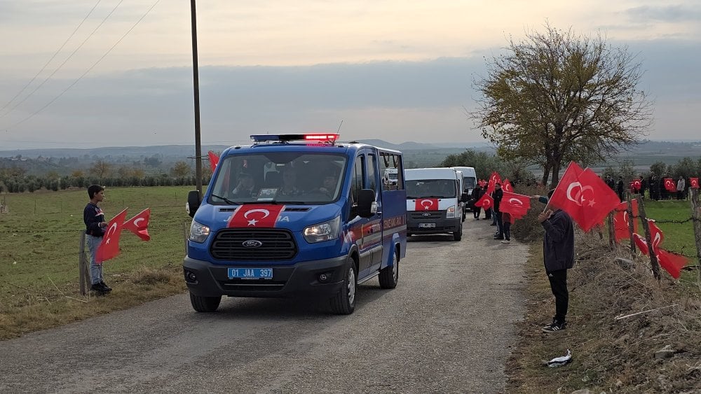 Bursa Adliyesi'ndeki saldırıda şehit olan uzman çavuş toprağa verildi