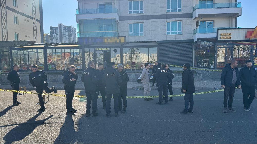 Diyarbakır’da iki grup arasında silahlı kavga: Yaralılar var