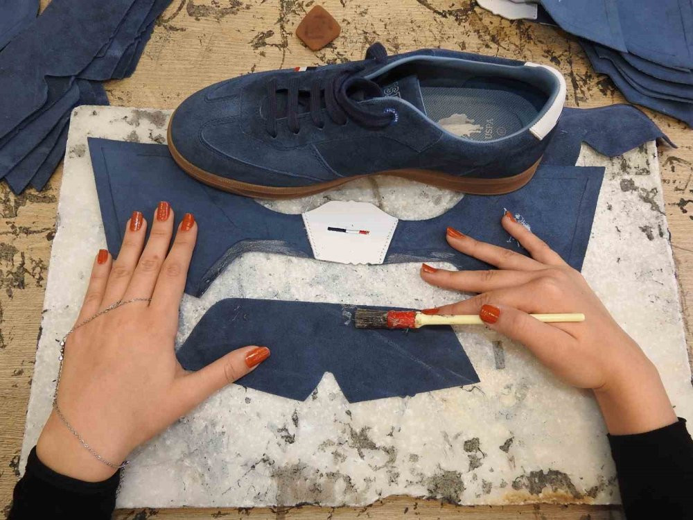 Gaziantepli kadınlar ayakkabı sektörüyle sınırları aştı