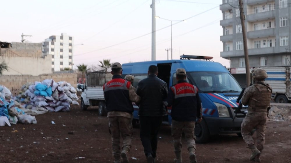 Şanlıurfa merkezli 4 ilde IŞİD ve PKK operasyonu: 12 gözaltı