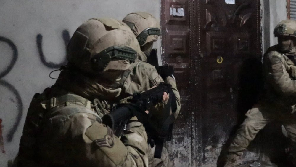 Şanlıurfa merkezli 4 ilde IŞİD ve PKK operasyonu: 12 gözaltı