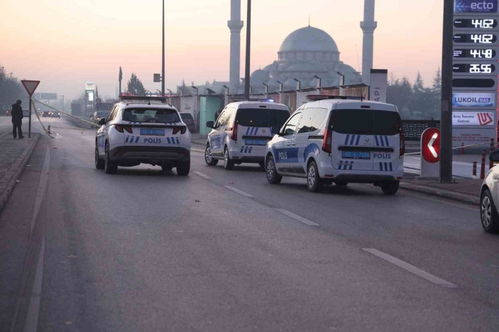 Konya’da hareketli saatler: Soygun için girdi kaçmak isterken polise ateş açınca vuruldu