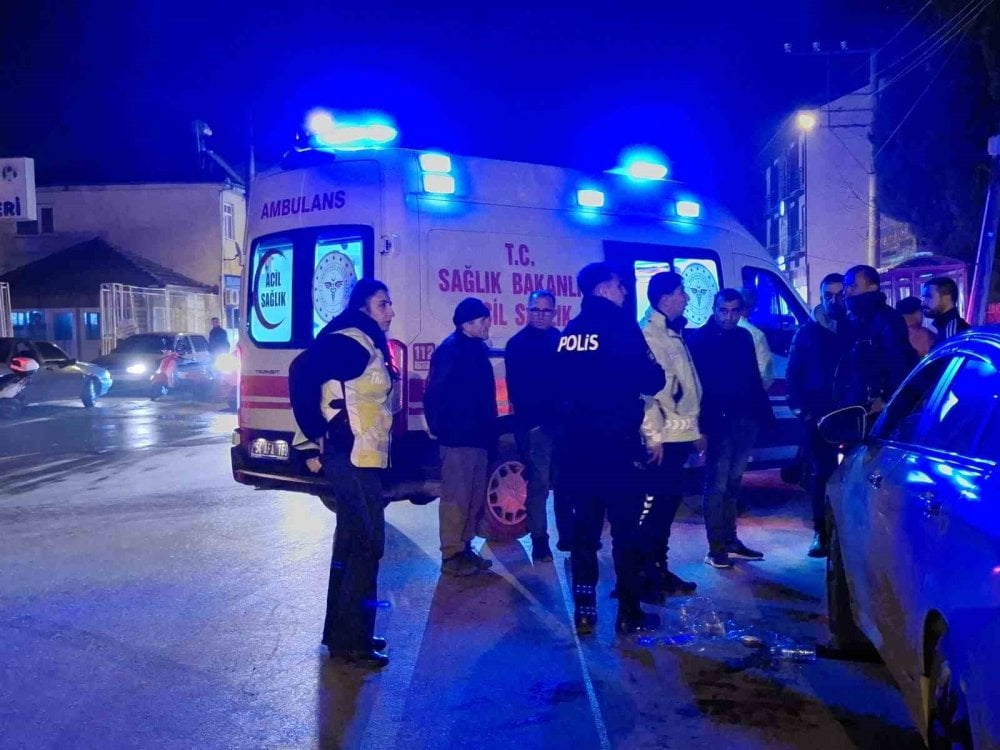 Sakarya'da ticari taksi kadına çarptı