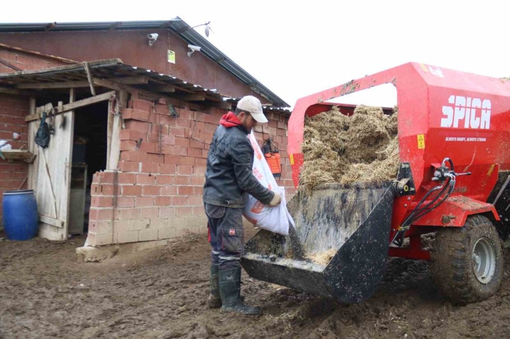 Üniversiteli çoban hayvan bakımının zorluklarını anlattı