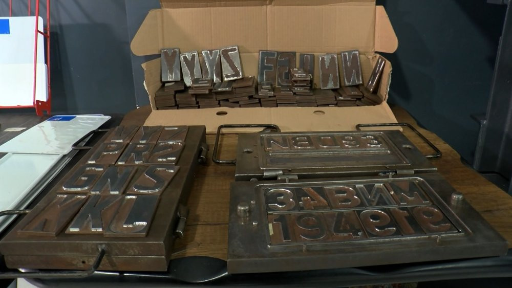 İstanbul'da sahte plaka operasyonu! Gözaltılar var!