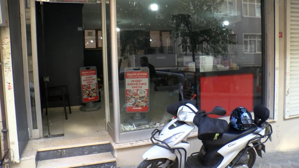 İstanbul'da sahte plaka operasyonu! Gözaltılar var!