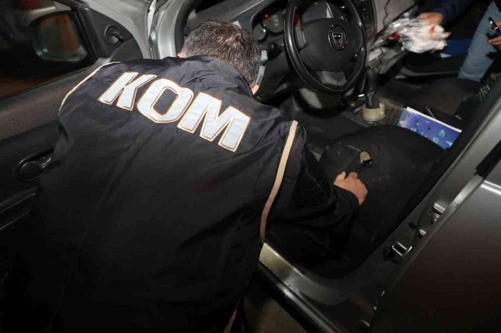 Mersin’de gümrükte rüşvet tarifeye bağlanmış