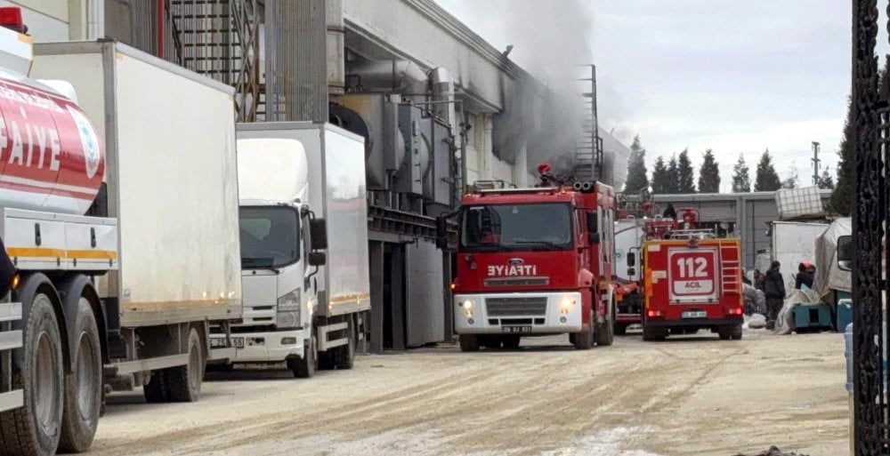 Tekirdağ'da tül fabrikasında yangın!