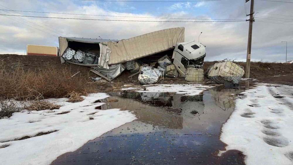 900 kilometre yol kat etti: 3 kilometre kala devrildi