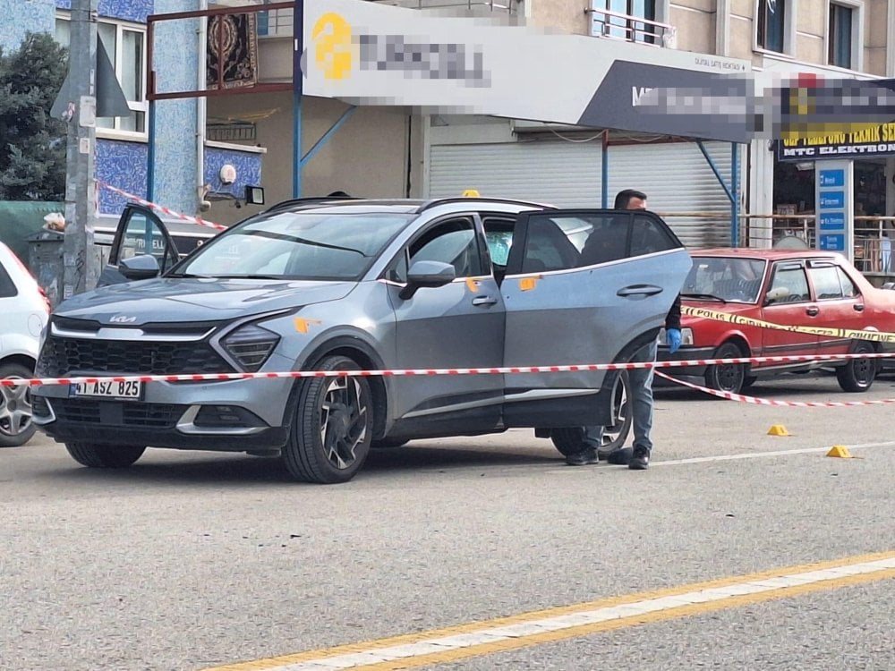 Ankara’da dehşet: Boşanma aşamasındaki eşinin aracını kurşunladı