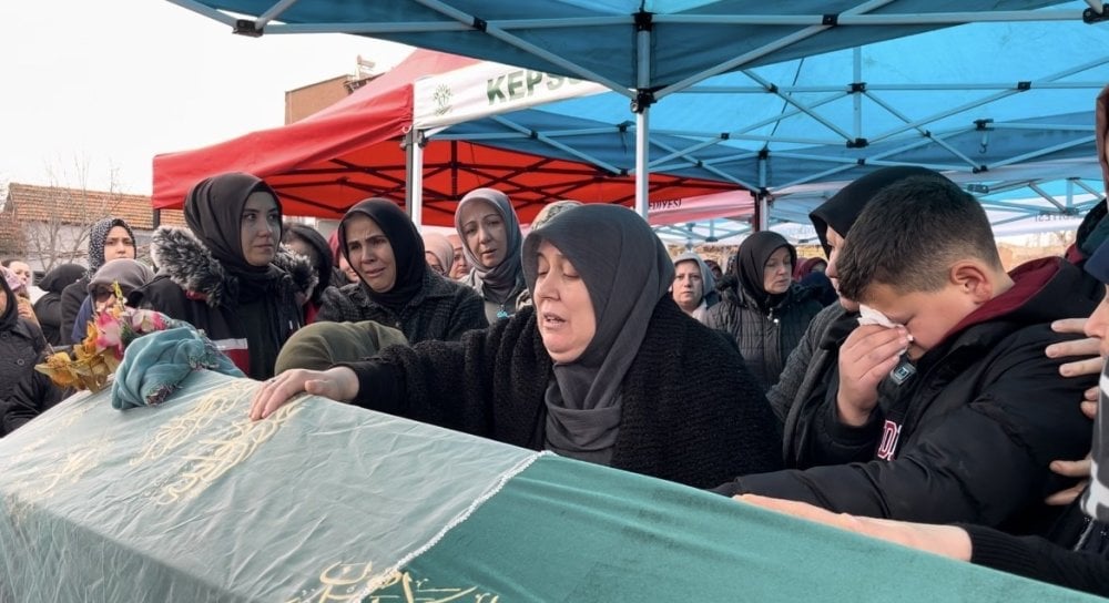 Balıkesir'deki faciada kahreden detay! 19 yaşındaki Elif Özgür altı ay önce işe başlamış