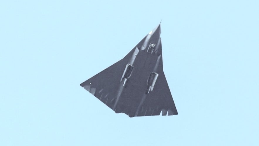 china-6th-gen-fighter-cover.jpg