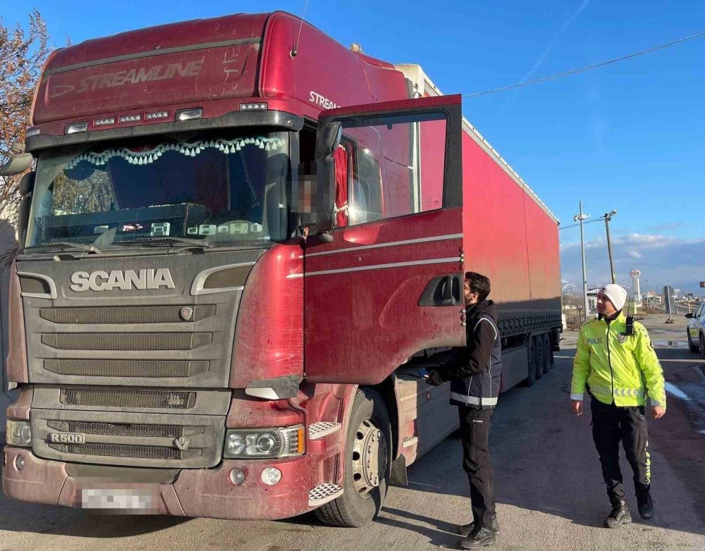 Erzincan'da düzensiz göç ile mücadele sürdürülüyor