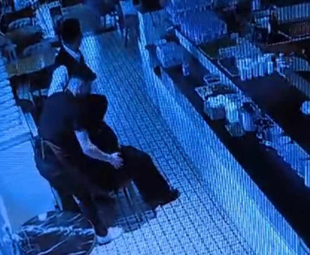 Soluk borusuna ekmek kaçan kadın! Heimlich manevrasıyla ölümden döndü