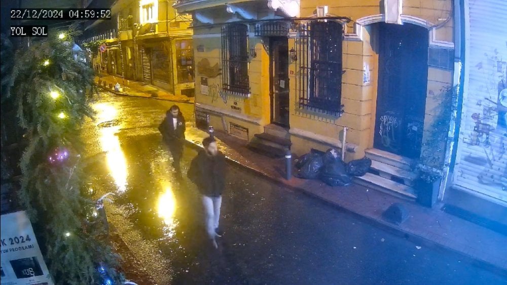 Beyoğlu’nda filim gibi olay: Buluşma bahanesiyle husumetlisine tuzak kurdu