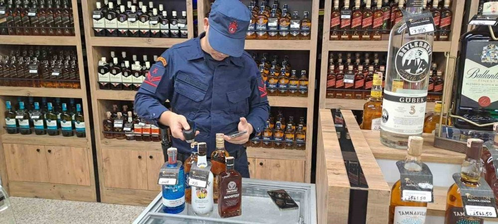 Yılbaşı tedbirleri kapsamında alkollü içki satışı denetlendi