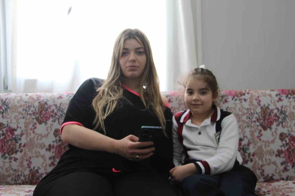 2 çocuğunu ve bir kolunu deprem enkazında kaybetti! Acılı annenin tek isteği kahretti